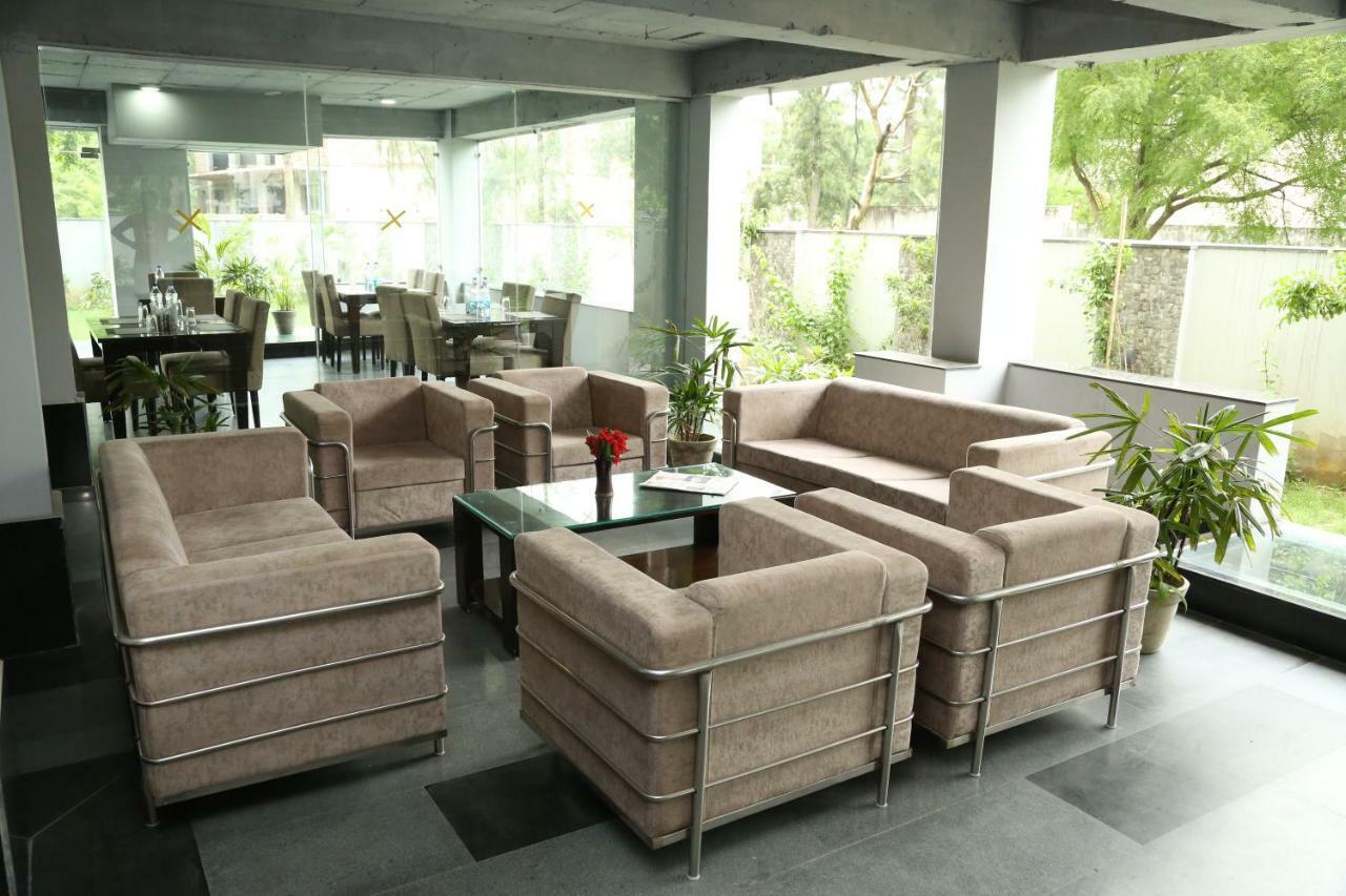 Royal Residence On Sohna Road Delhi  Exteriör bild